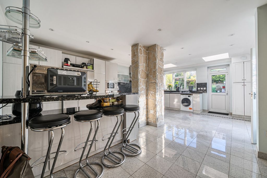 Additional image 5 of 6 bed detached house for saleChiltern Road, Pinner, Middlesex HA5