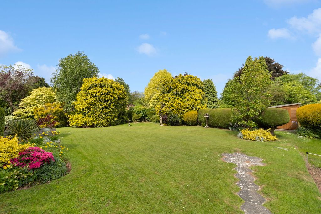 Property photo 3 of 29