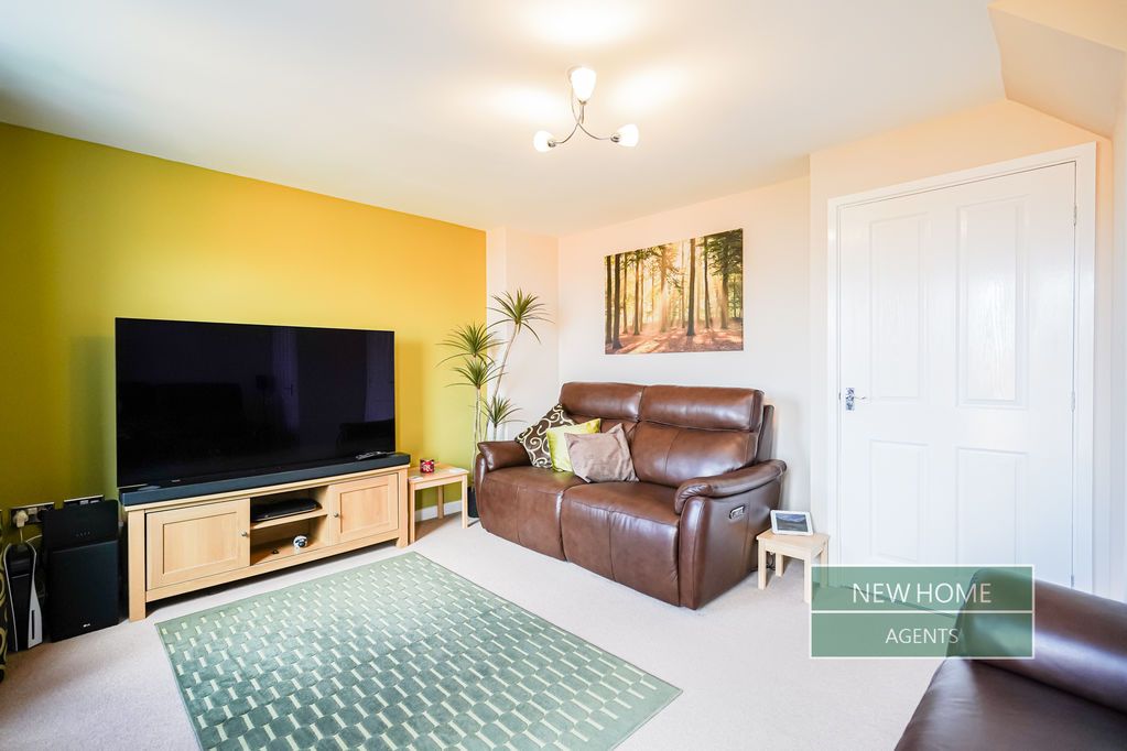 Property photo 3 of 25 Photo 2