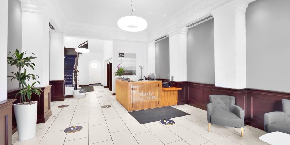 Property photo 1 of 2