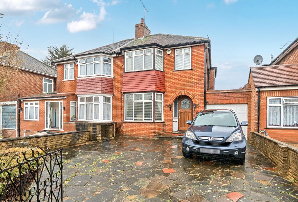 Property photo 2 of 11 1401261-22-6970Aa...