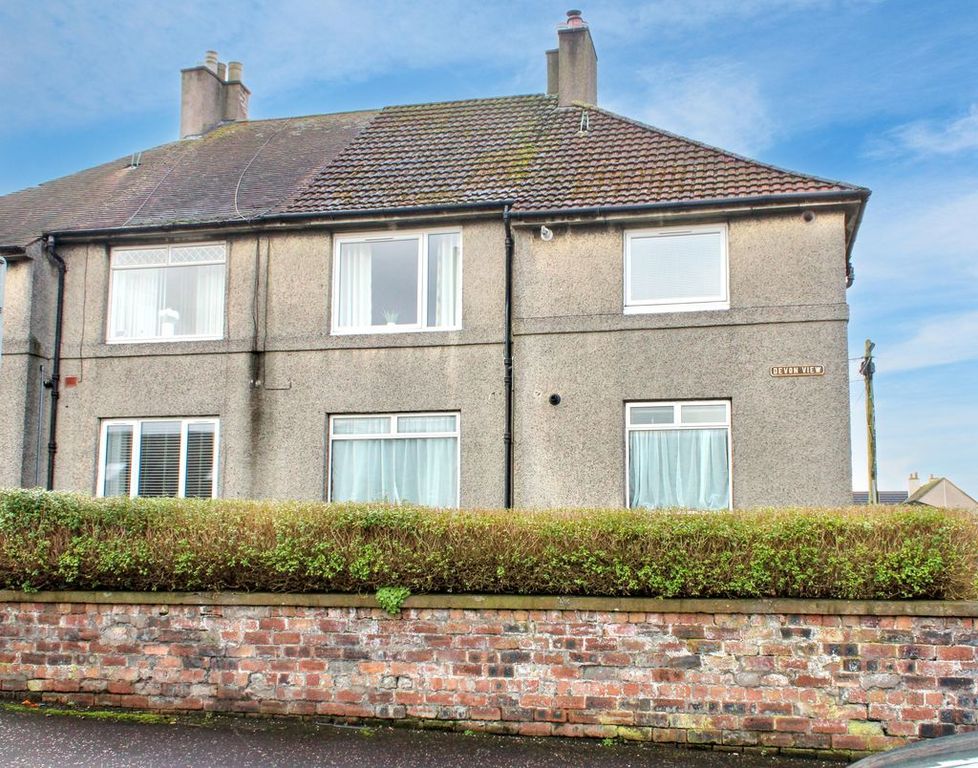 Property photo 1 of 11 Photo 11