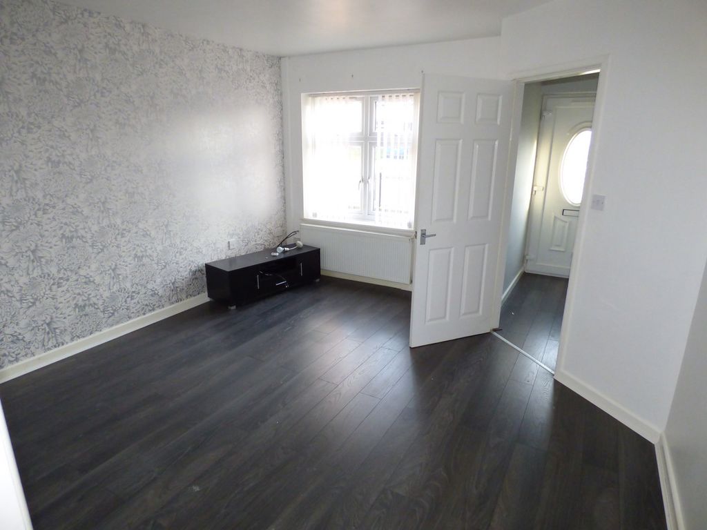 Property photo 3 of 3