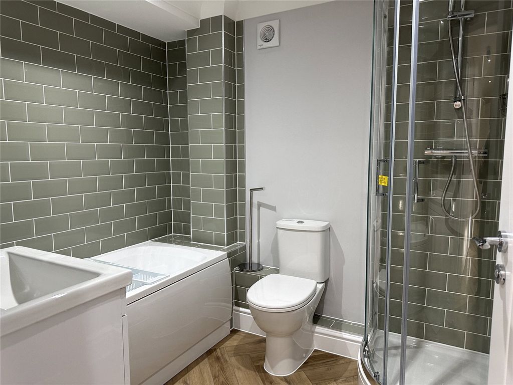 Property photo 2 of 8 Picture No. 01