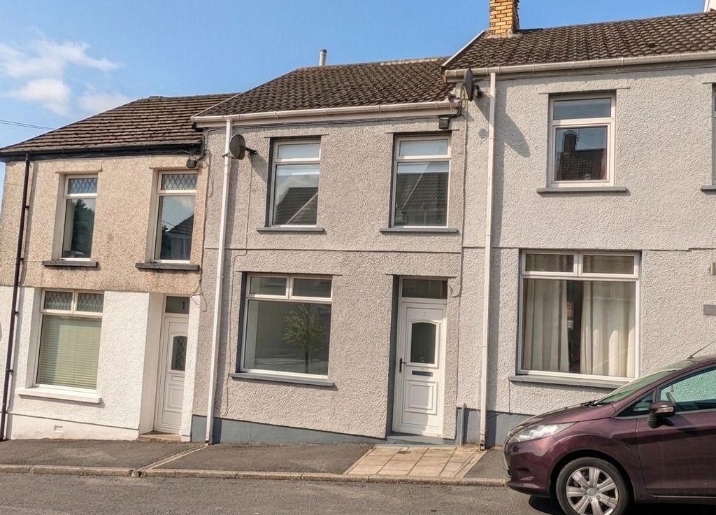 Property photo 1 of 17 1781786705567~2