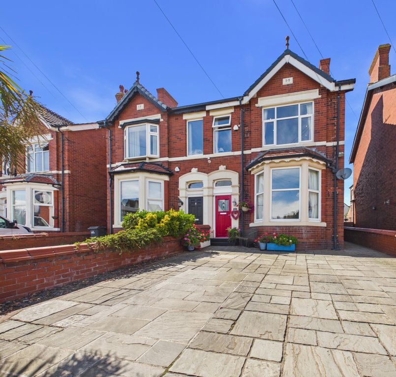 Property photo 1 of 29