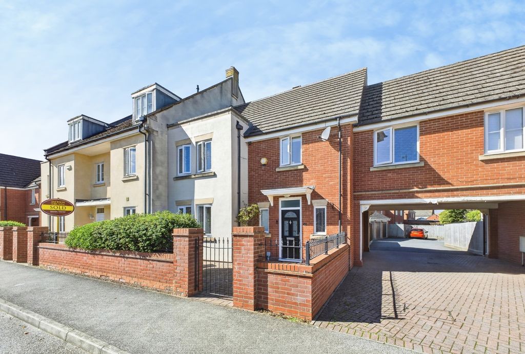 Property photo 1 of 20 Pbox-Img.Jpg