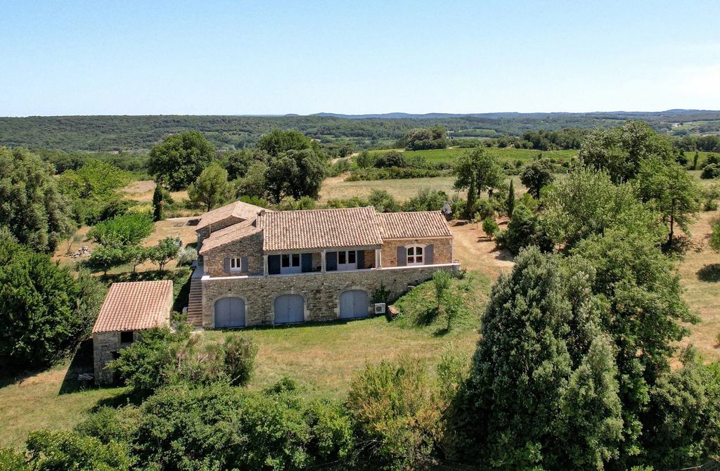 Property photo 1 of 26