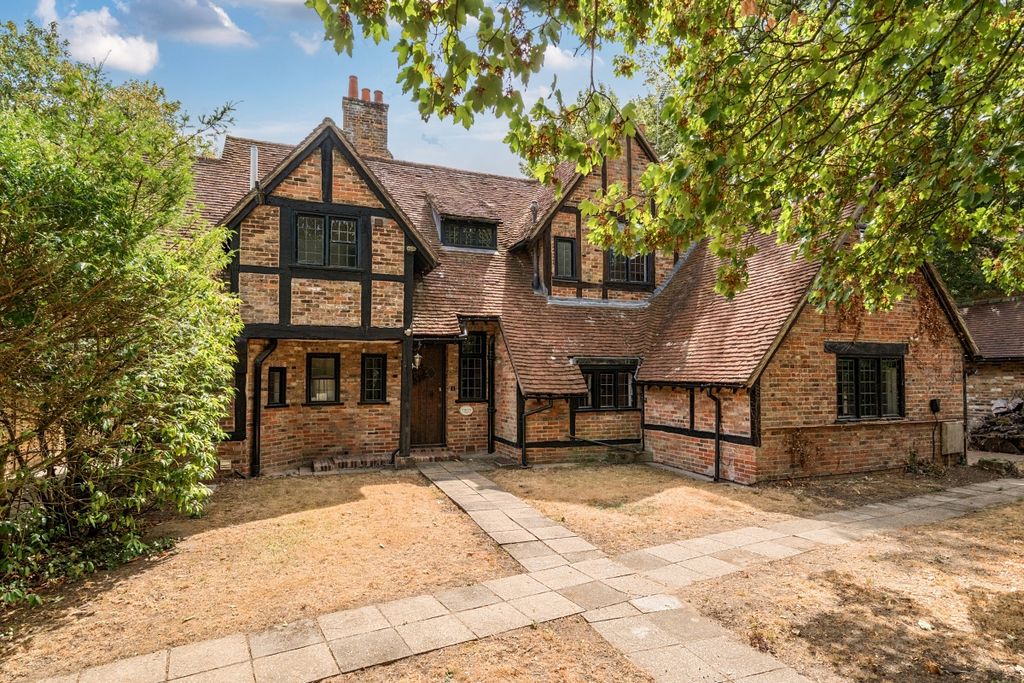Property photo 1 of 21