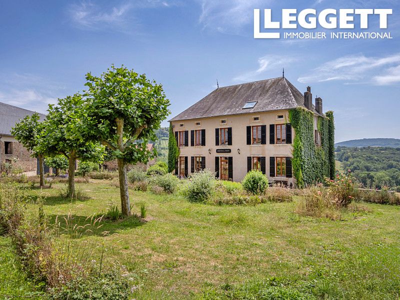 Property photo 2 of 10