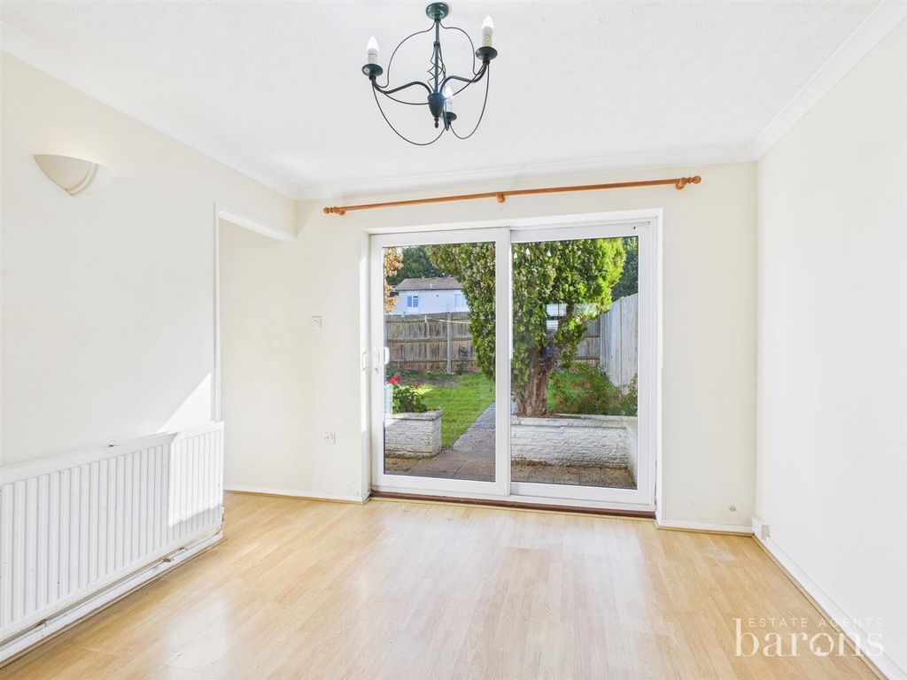 Property photo 2 of 12 Cam05500G0-Pr0081-Still002 - Copy (2).Jpg