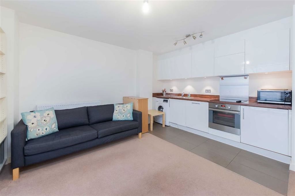Property photo 3 of 4