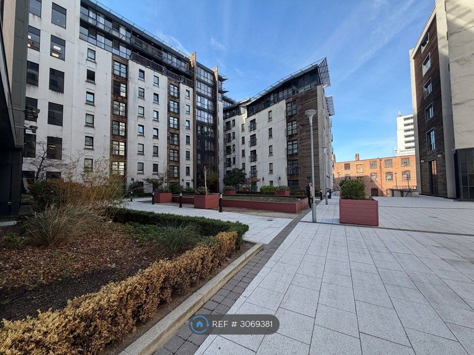 Property photo 3 of 17 Building External