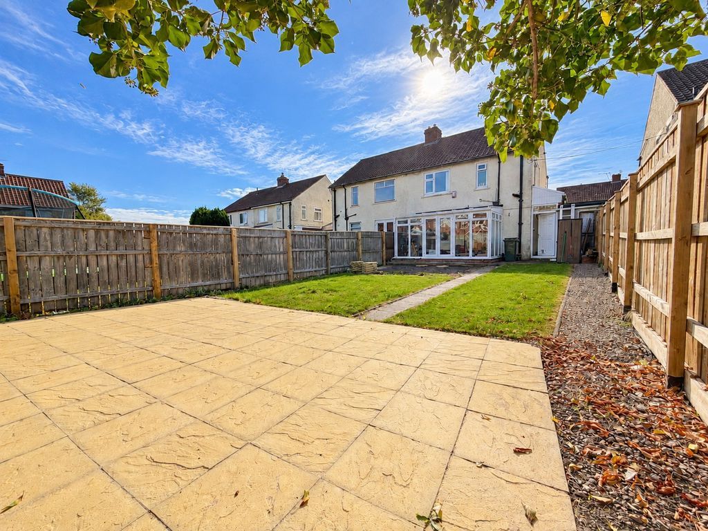Property photo 1 of 14 External