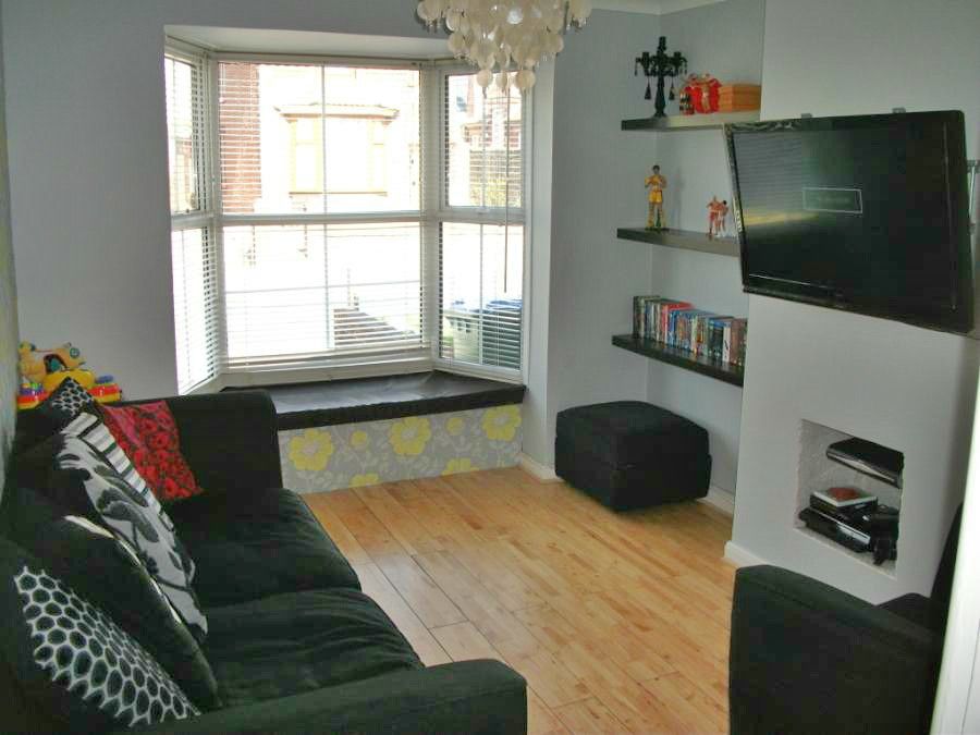 Property photo 2 of 9