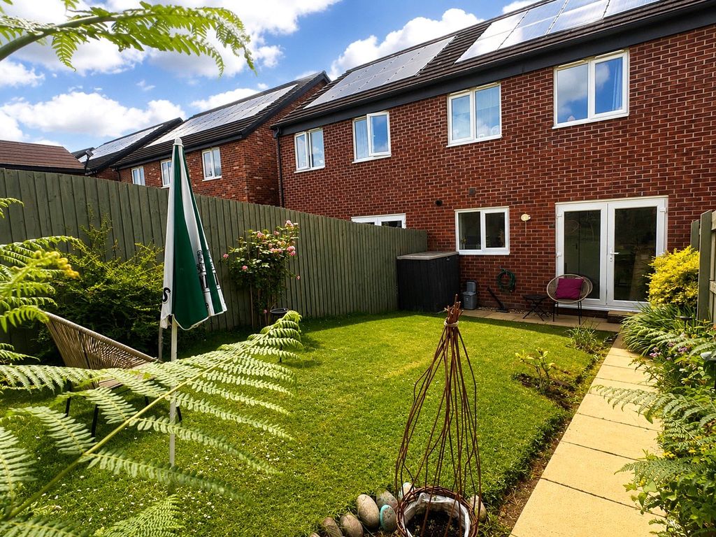 Property photo 2 of 13 Picture No. 01