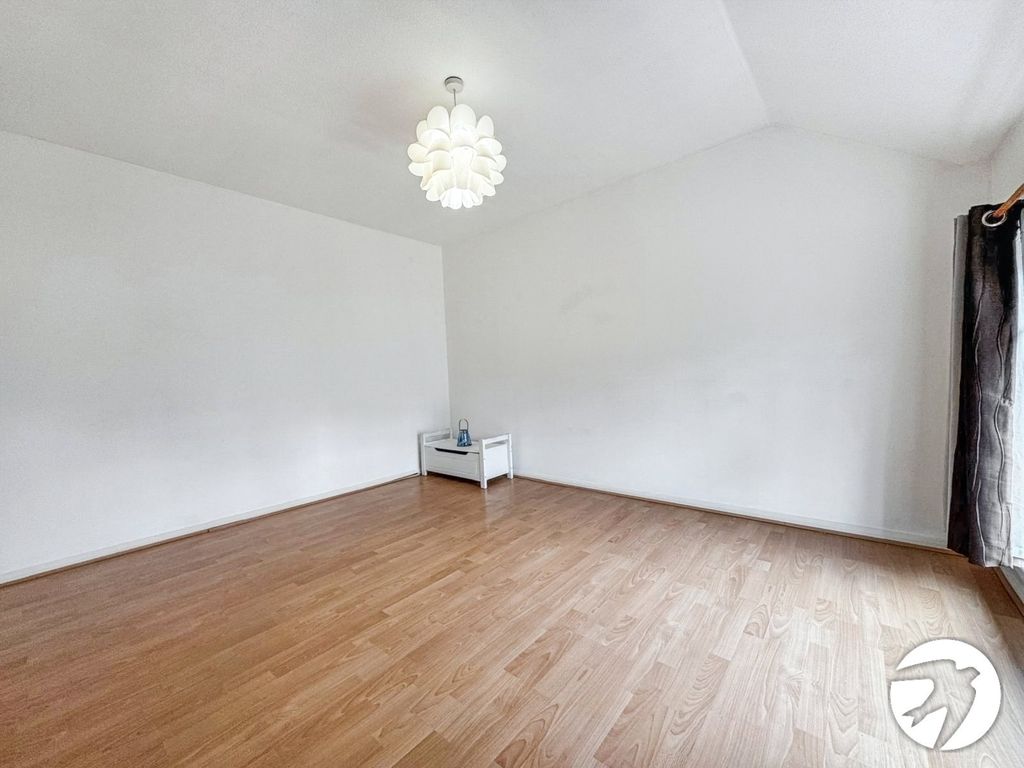 Property photo 3 of 9 Picture No. 07