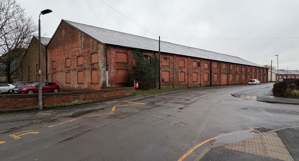 Property photo 1 of 12 Photo 1