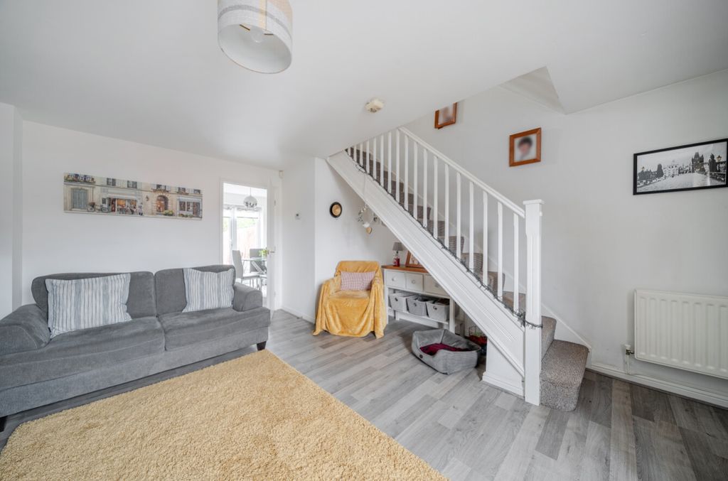 Property photo 2 of 10 1437003-5-69d837F3476c7