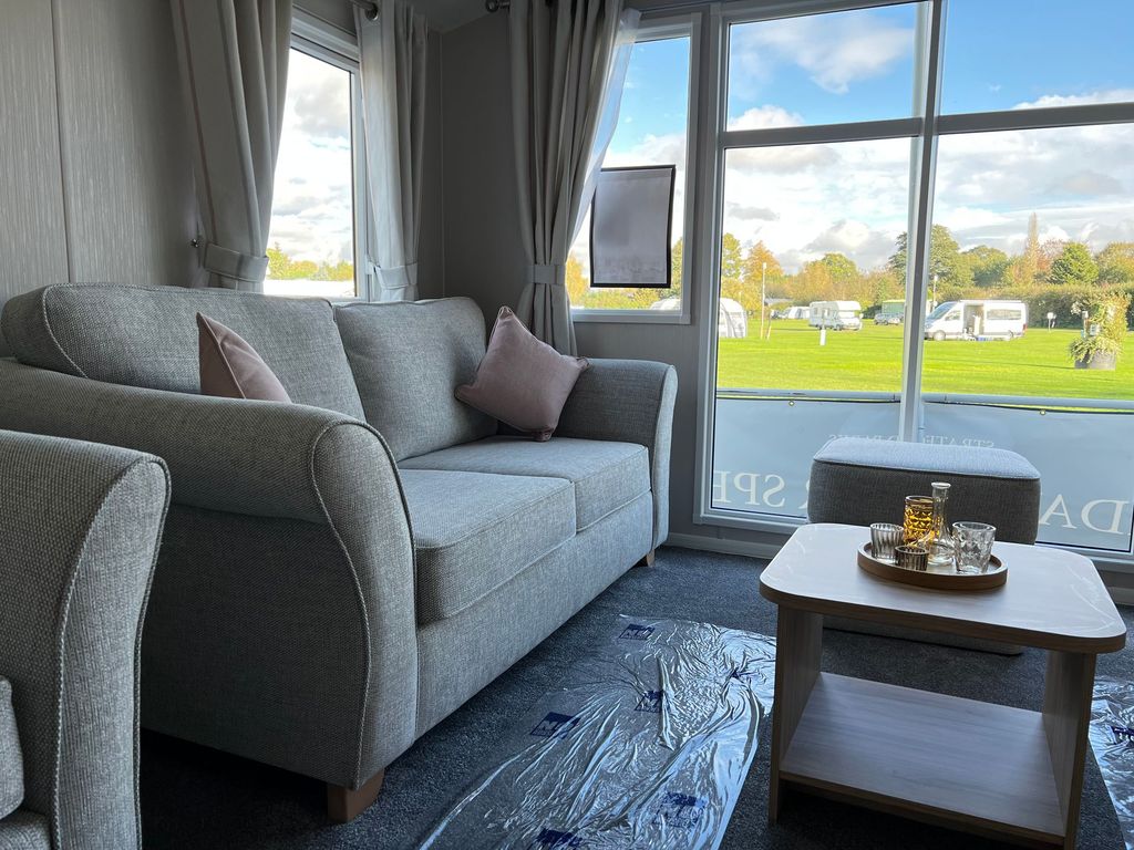 Property photo 3 of 25