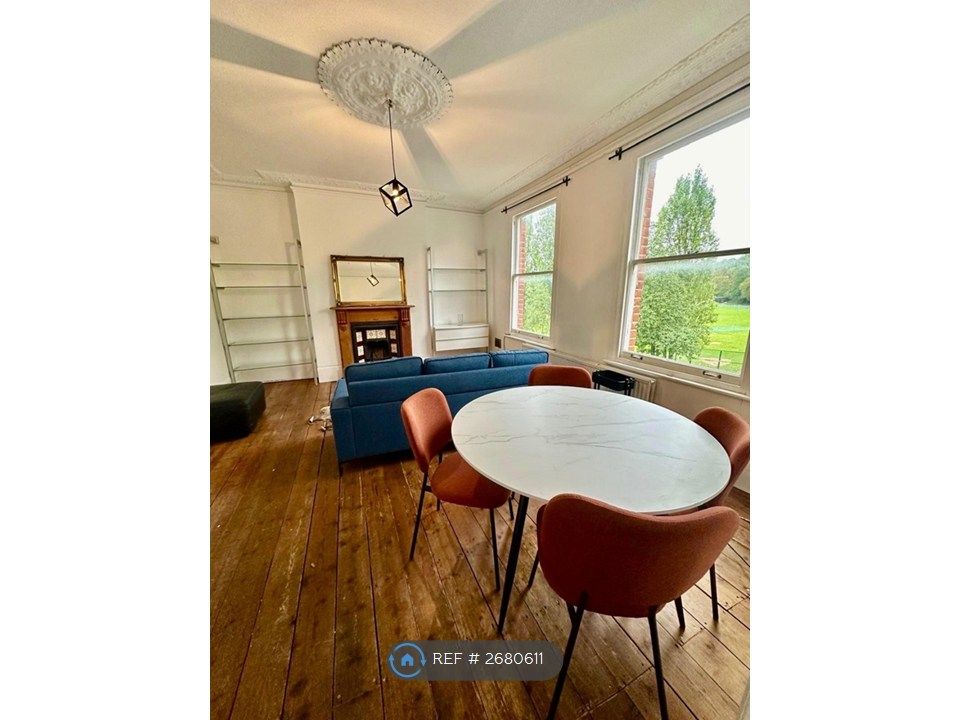 Property photo 2 of 29