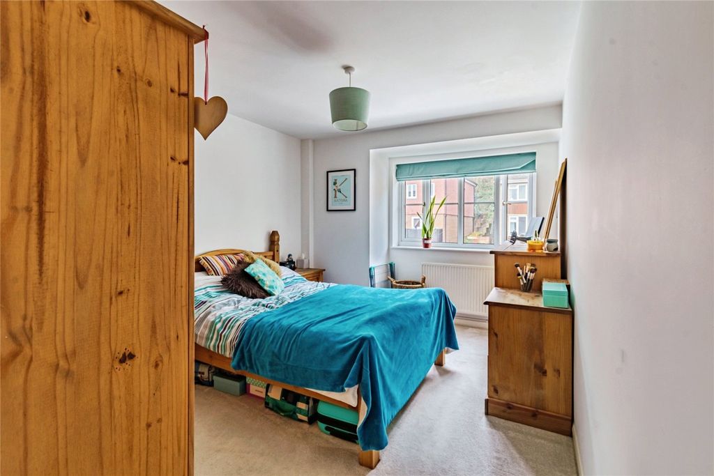 Property photo 1 of 17 Picture 1