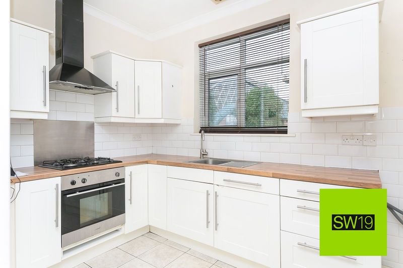 Property photo 3 of 11 Photo 3