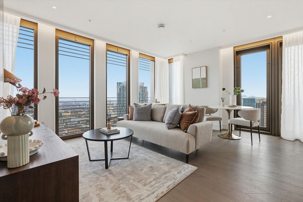 Property photo 2 of 27 Image