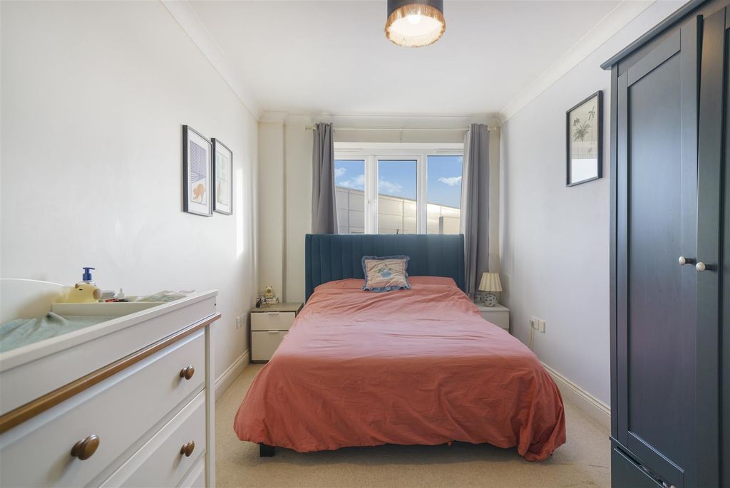 Property photo 2 of 16 Anerley_Station_Road_-_Hgkljahoptiukpuat9Dn[1].Jpg