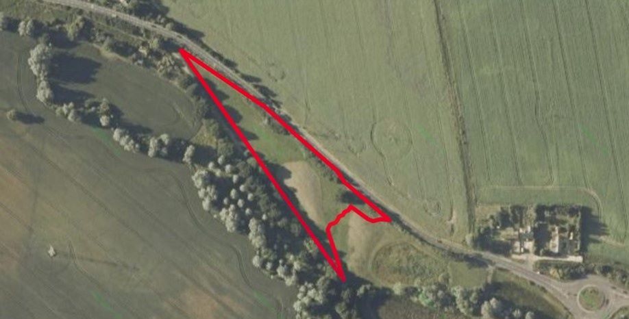 Property photo 1 of 2