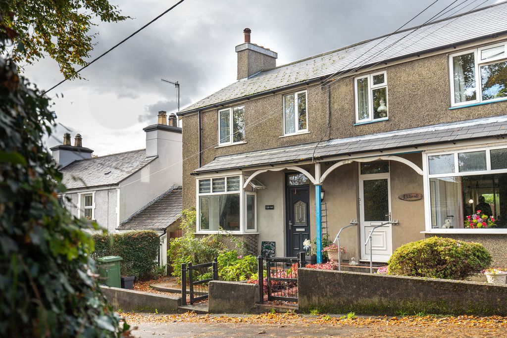 Property photo 1 of 38