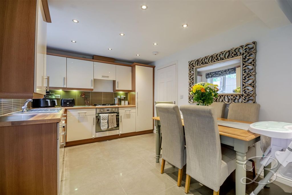 Property photo 3 of 26 Ccltd-14.Jpg