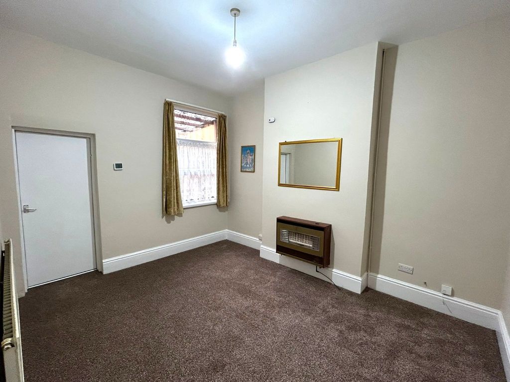 Property photo 3 of 11 Picture No. 10