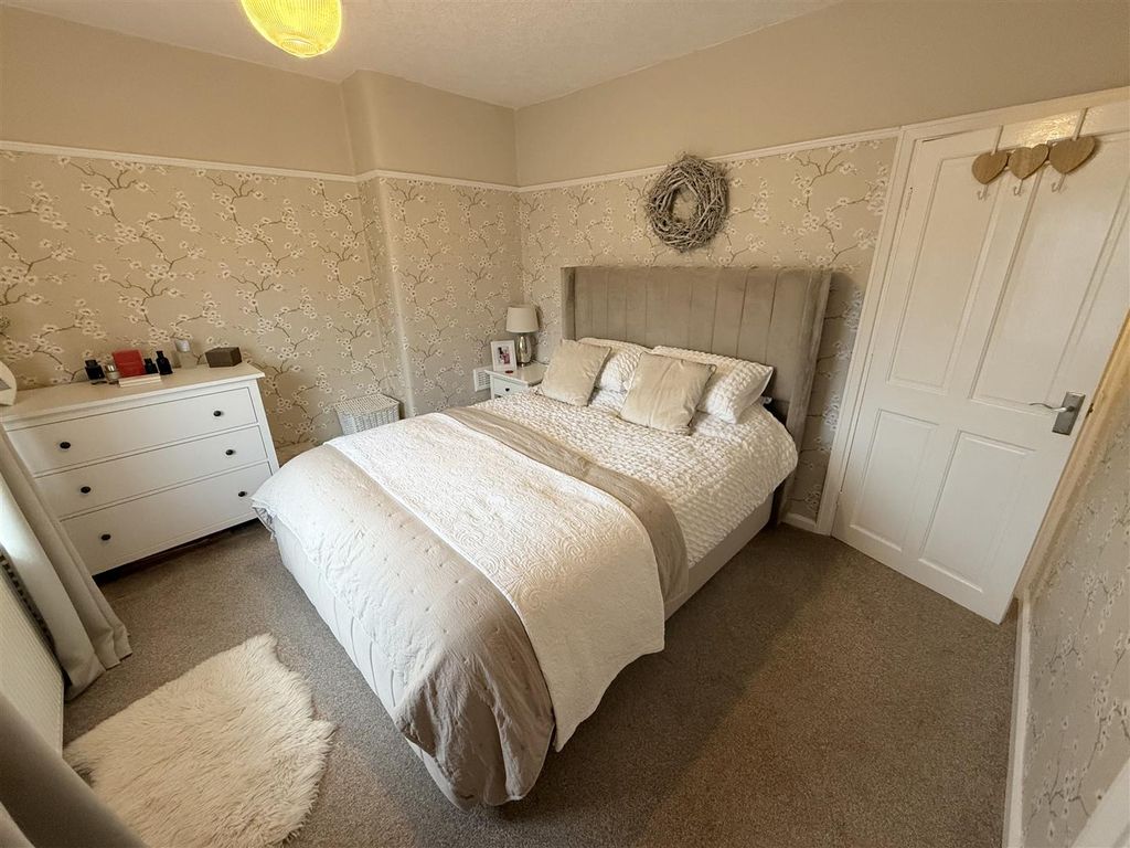 Property photo 2 of 10 Img_2325.Jpg