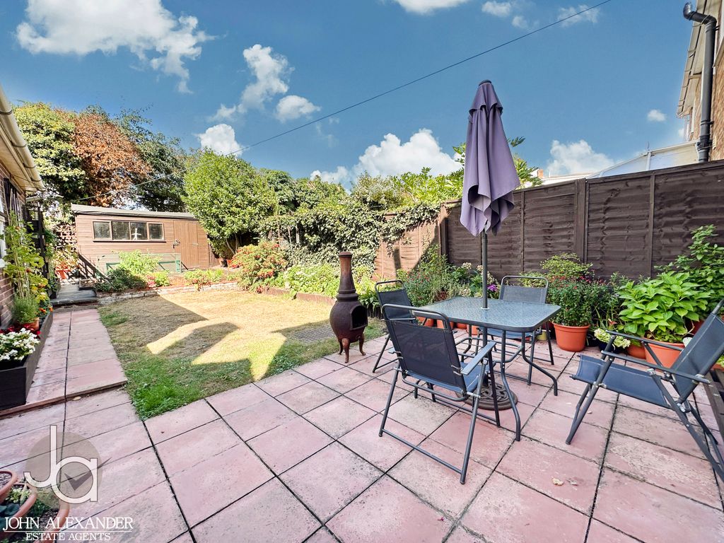 Property photo 3 of 23