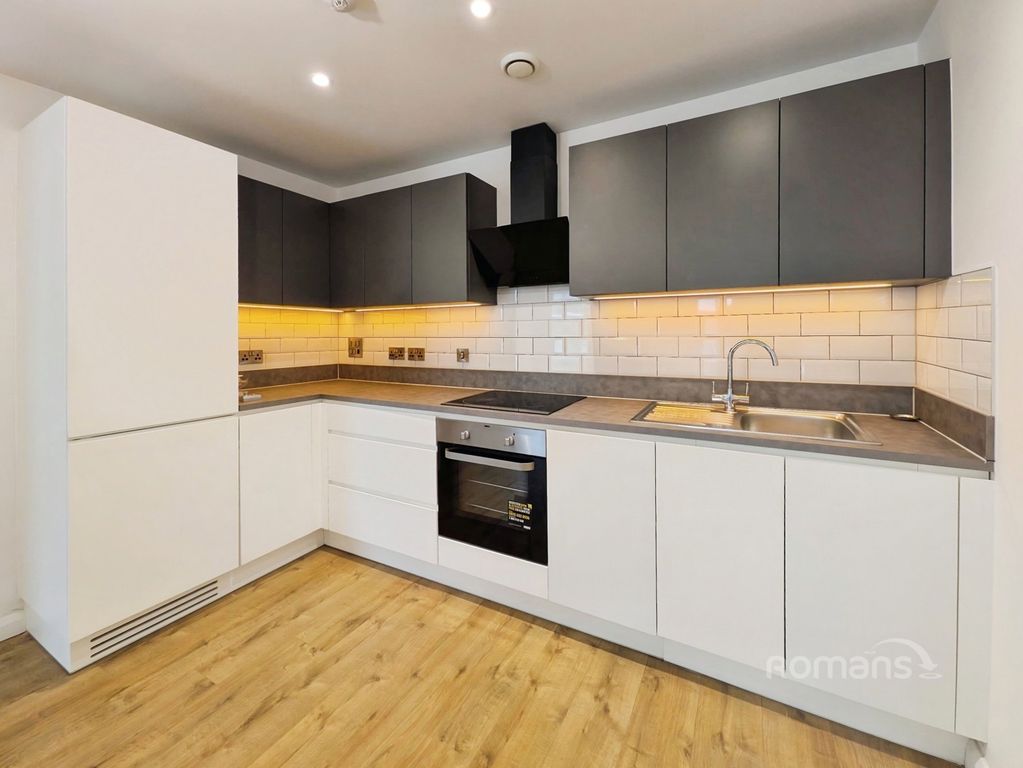 Property photo 1 of 15 Pbox-Img.Jpg