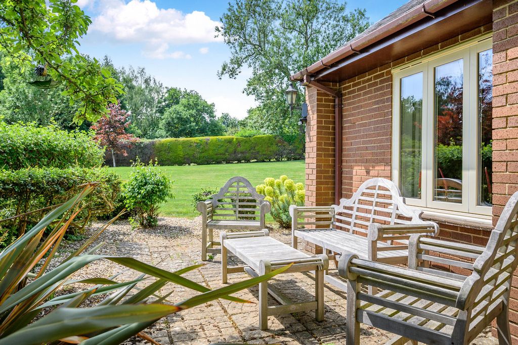 Additional image 43 of 5 bed detached house for saleHigh Street South, Tiffield, Towcester Northamptonshire NN12