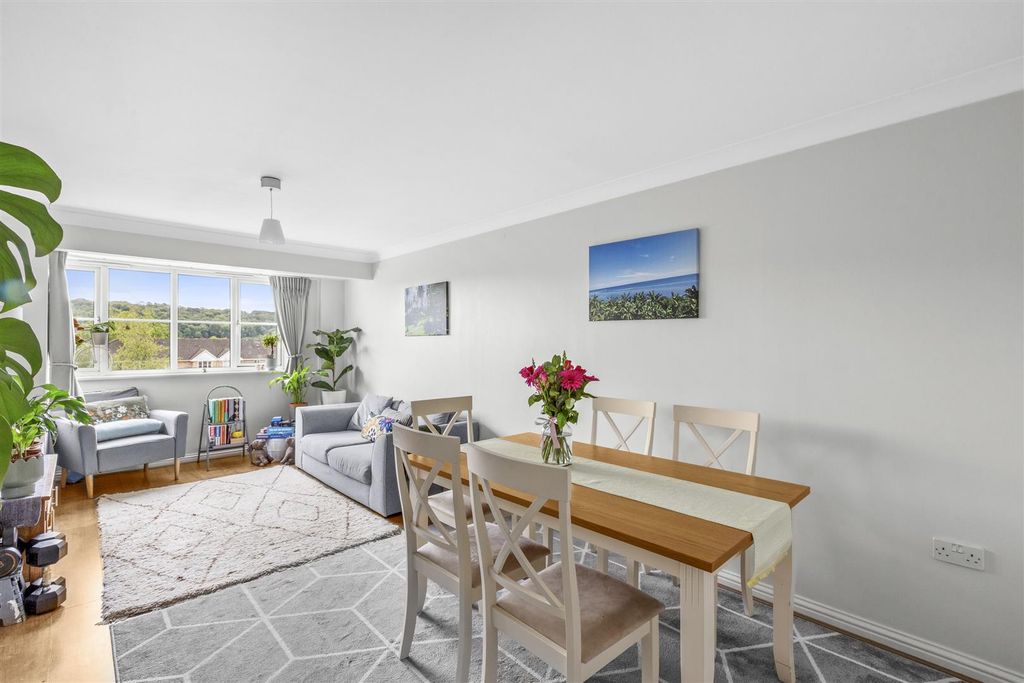 Property photo 3 of 10 Peatey Court, Princes Gate-2.Jpg