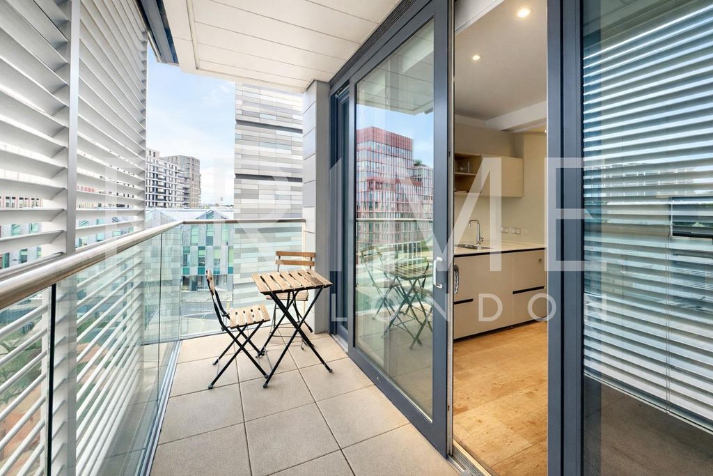 Property photo 2 of 8 3.Jpg