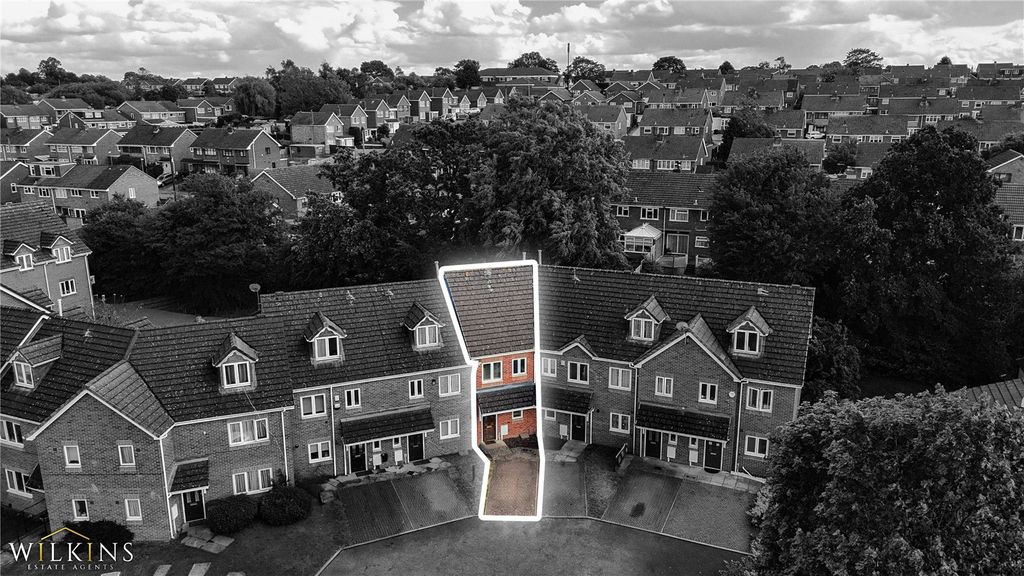 Property photo 1 of 27 Picture No. 03