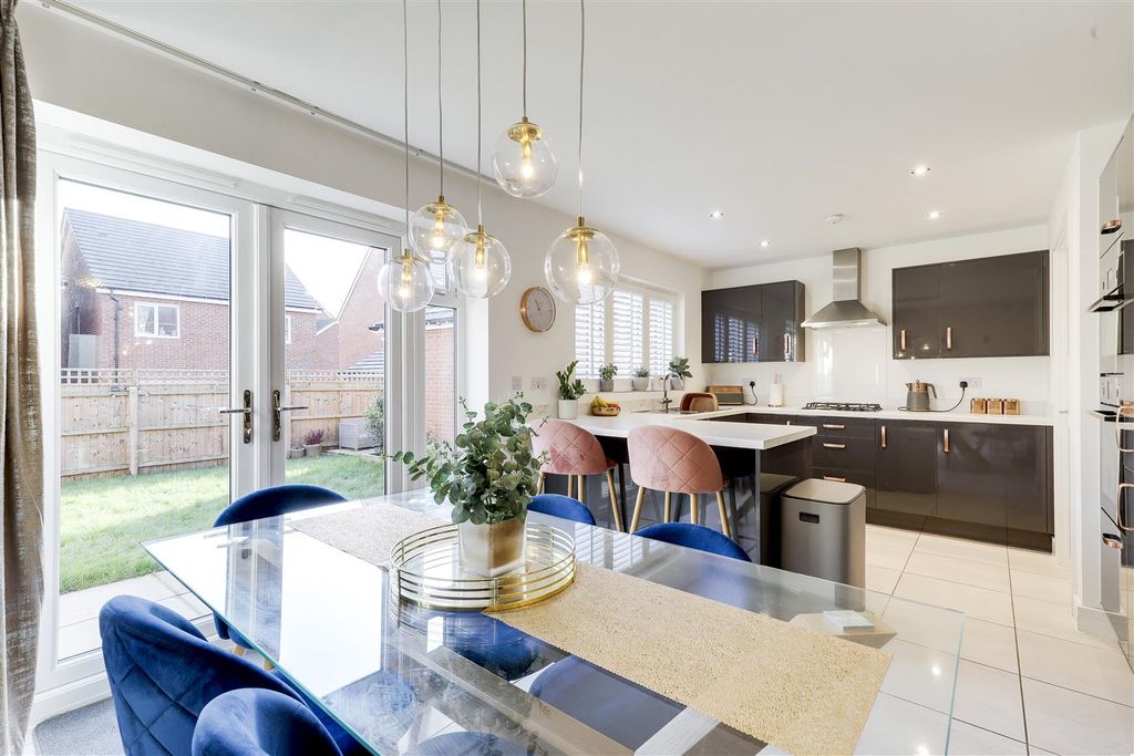 Property photo 3 of 23 1173.Jpg