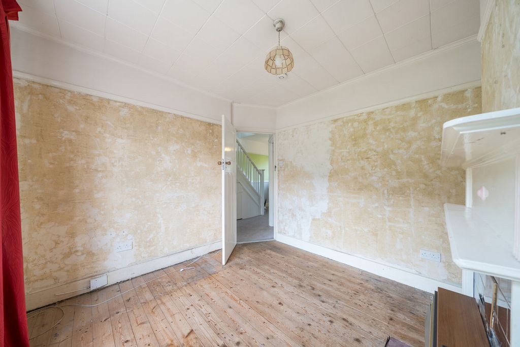 Property photo 3 of 21 Reception Room