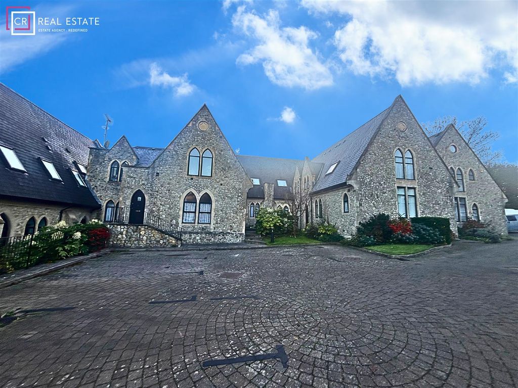 Property photo 3 of 9