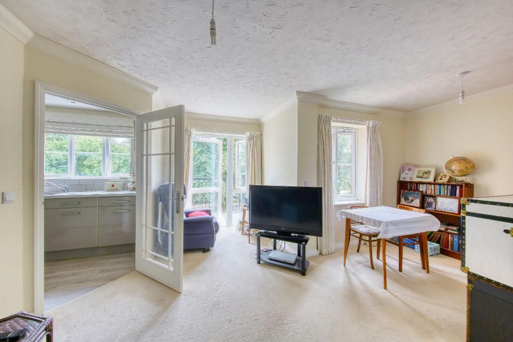 Property photo 3 of 11