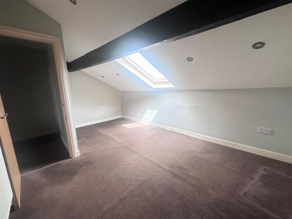 Property photo 3 of 14 F74c2513-c8B4-4F64-930E-E28013F5Bf7d.Jpg
