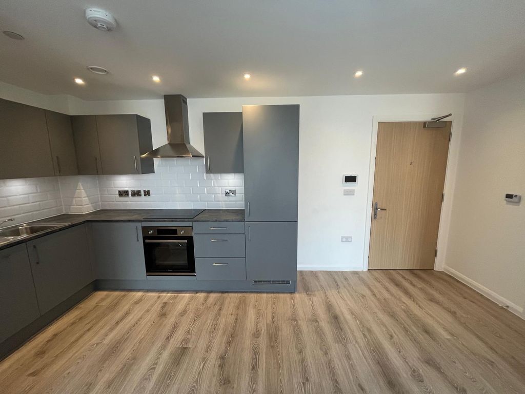 Property photo 2 of 14 Pv 5