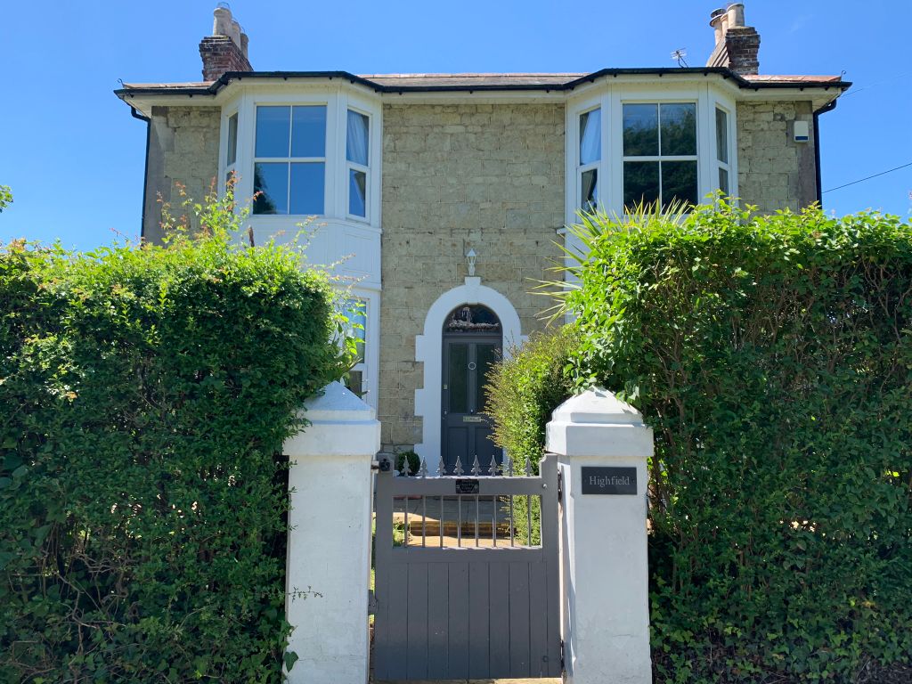 Property photo 1 of 25 3Highfield.Jpeg