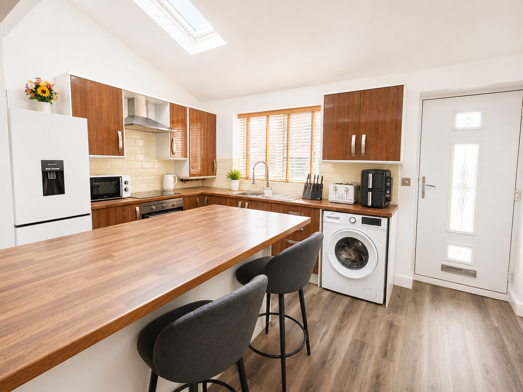 Property photo 2 of 13 Kitchen Diner
