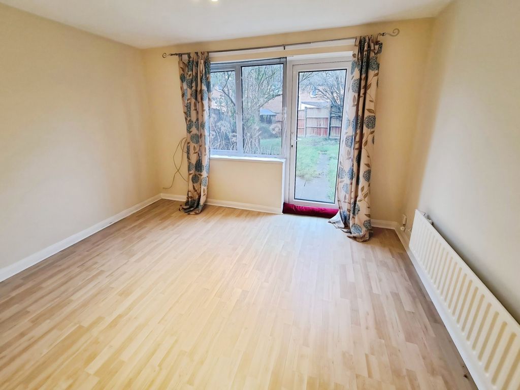 Property photo 2 of 19 Photo #2