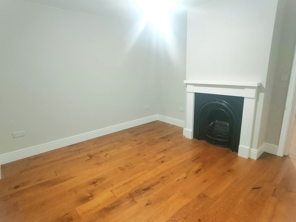 Property photo 2 of 14 Image